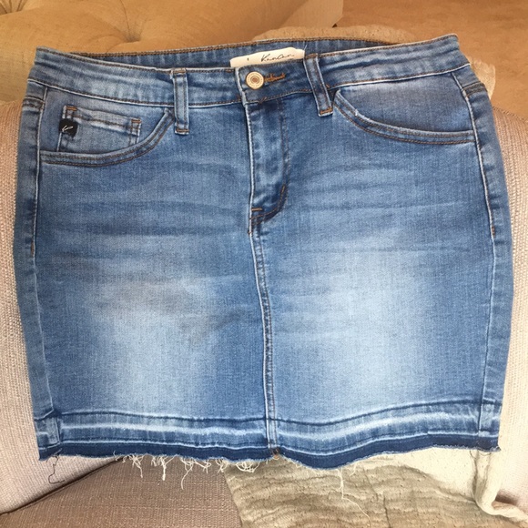KanCan Zuma Distressed light wash denim mini skirt - Picture 4 of 9